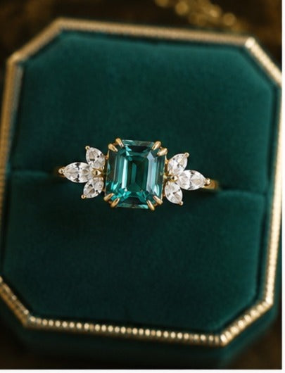Vintage Exquisite Green Rectangular Synthetic